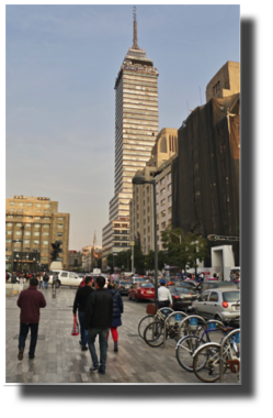 Torre Latinoamericana, Av. Juárez DSC02115.jpg