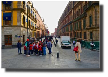 Moneda. Children on a museum tour DSC02160.jpg