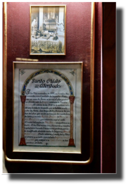 Basilica de Guadalupe - The proof of a miracle in 1921 DSC02270.jpg Basilica de Guadalupe - The proof of a miracle in 1921 DSC02270.jpg