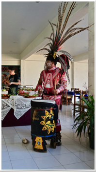 Aztec drummer DSC02239.jpg