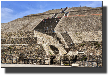 Pyramid of the Sun DSC02224.jpg Pyramid of the Sun DSC02224.jpg