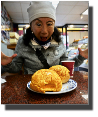 Amrerican 菠萝包 bo luo bao is biiig DSC02578.jpg Amrerican 菠萝包 bo luo bao is biiig DSC02578.jpg