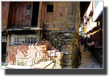 Huangluo Yao village DSC03205.jpg Huangluo Yao village DSC03205.jpg