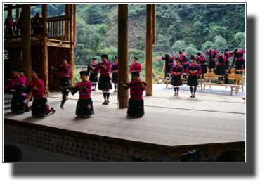 Performance of national dances etc. by Yao women DSC03232.jpg