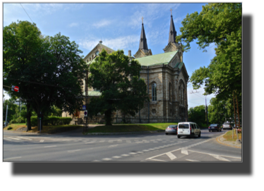 Charles' Church DSC00943.jpg Charles' Church DSC00943.jpg