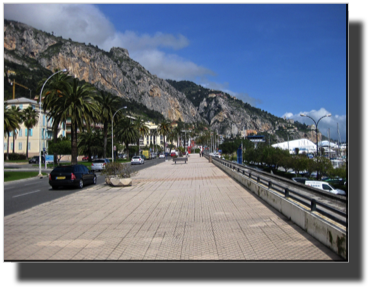 Menton district Garavan in April IMG_3783.jpg