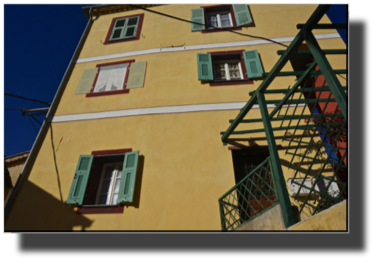 Find the painted Window DSC01304.jpg Find the painted Window DSC01304.jpg