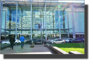 IMAX shopping Centre along Nurzhol Boulevard
DSC05968.JPG IMAX shopping Centre along Nurzhol Boulevard
DSC05968.JPG