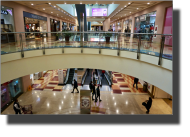 IMAX shopping Centre along Nurzhol Boulevard
DSC05969.JPG