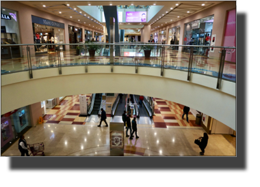 IMAX shopping Centre along Nurzhol Boulevard
DSC05969.JPG IMAX shopping Centre along Nurzhol Boulevard
DSC05969.JPG