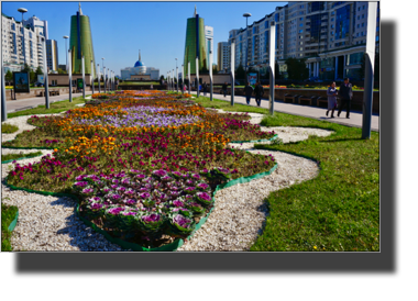 View down the park towards Ak Orda Presidential Palace
DSC06089.JPG View down the park towards Ak Orda Presidential Palace
DSC06089.JPG