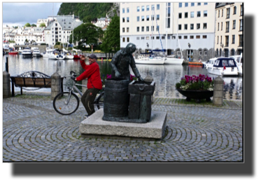 Apotekertorget DSC02961.jpg Apotekertorget DSC02961.jpg