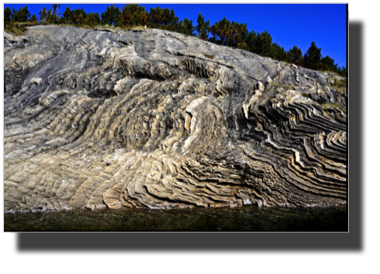 Folds at Straumøya DSC00760.jpg Folds at Straumøya DSC00760.jpg