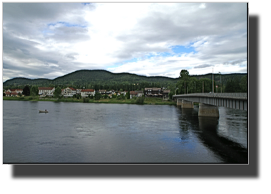 View from the bridge across the Drammen river towards Oil Hokksund PICT0039.jpg View from the bridge across the Drammen river towards Oil Hokksund PICT0039.jpg