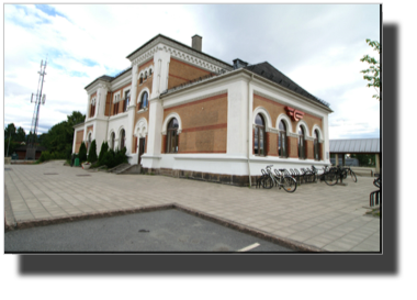 Hokksund Railway Station PICT0016.jpg