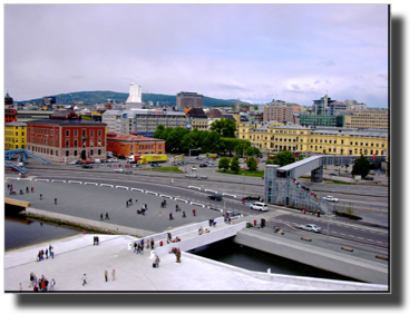 View from the Opera house towards Oslo Sentralbanestasjon
KIF_1334.jpg View from the Opera house towards Oslo Sentralbanestasjon
KIF_1334.jpg
