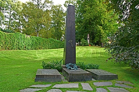 Henrik Ibsen PICT0073.jpg Henrik Ibsen PICT0073.jpg