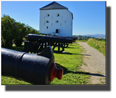 Kristiansten fort DSC03397.jpg Kristiansten fort DSC03397.jpg