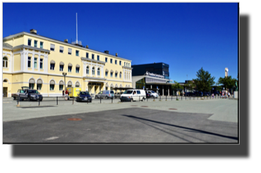 Fosenkaia, Jernbanestasjonen DSC03452.jpg Fosenkaia, Jernbanestasjonen DSC03452.jpg