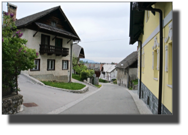 Grad Village DSC02115.jpg Grad Village DSC02115.jpg