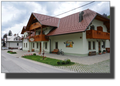 Grad Village DSC02149.jpg Grad Village DSC02149.jpg