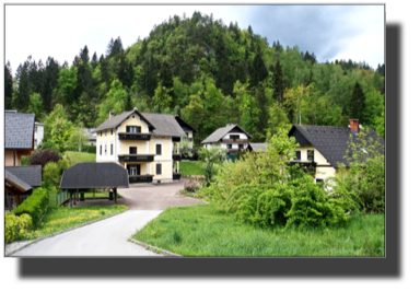 Grad Village DSC02154.jpg Grad Village DSC02154.jpg
