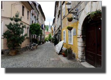 Streets of Ljubljana DSC02232.jpg Streets of Ljubljana DSC02232.jpg