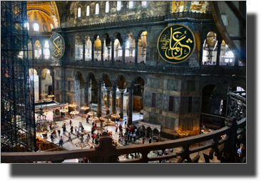 Ayasofya - view from the gallery
DSC05513.JPG Ayasofya - view from the gallery
DSC05513.JPG