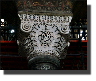 Ayasofya - Detail of a column
DSC05514.JPG Ayasofya - Detail of a column
DSC05514.JPG