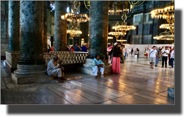 Ayasofya
DSC05537.JPG Ayasofya
DSC05537.JPG