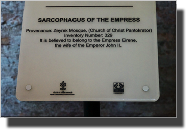 Ayasofya - Sarcophagus of Empress Eirene
DSC05544.JPG Ayasofya - Sarcophagus of Empress Eirene
DSC05544.JPG