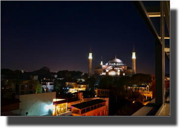 Ayasofya seen from Antusa Design Hotel.
DSC05616.JPG Ayasofya seen from Antusa Design Hotel.
DSC05616.JPG