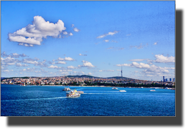 Across the Bosphorus to the Asian part of the city.
DSC05760.JPG Across the Bosphorus to the Asian part of the city.
DSC05760.JPG