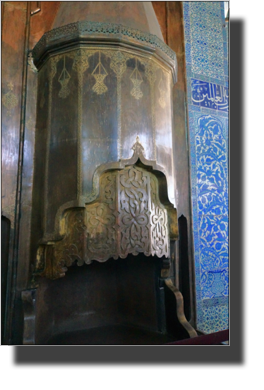Interior of Baghdad kiosk
DSC05777.JPG Interior of Baghdad kiosk
DSC05777.JPG