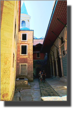 The Courtyard of the Eunuchs
DSC05802.JPG The Courtyard of the Eunuchs
DSC05802.JPG