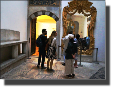 Main Entance to the Harem
DSC05803.JPG Main Entance to the Harem
DSC05803.JPG