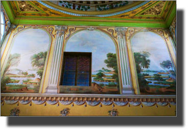 Harem
DSC05810.JPG Harem
DSC05810.JPG